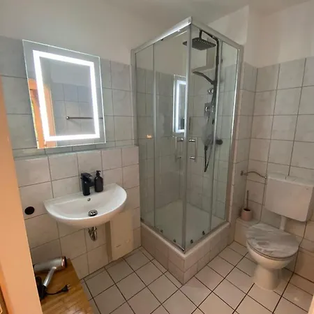 Sali - E2 - Wlan, Balkon, Tv * Essen