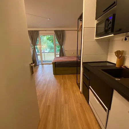 Sali - E2 - Wlan, Balkon, Tv Apartment Essen